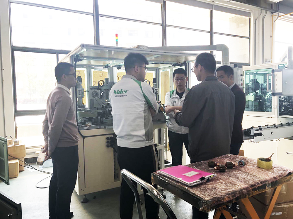 電產(chǎn)全自動平衡機(jī)定制