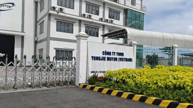 集智售后團隊赴越南，助力“永捷電機”設備維護